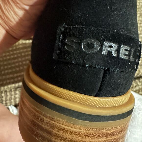 Sorel Lennox Lace Up - Boots - Black - Women's - Size 6. Black suede waterproof - Picture 10 of 11